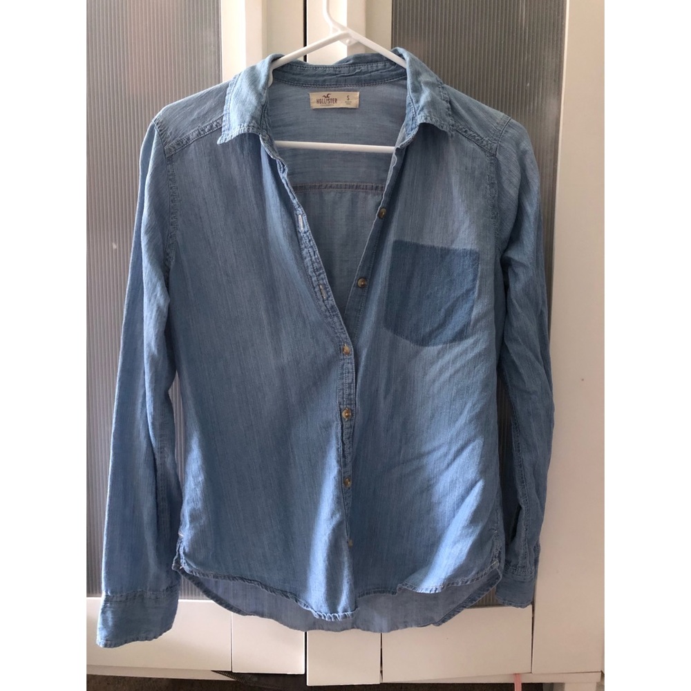 2 Button Down Shirts
